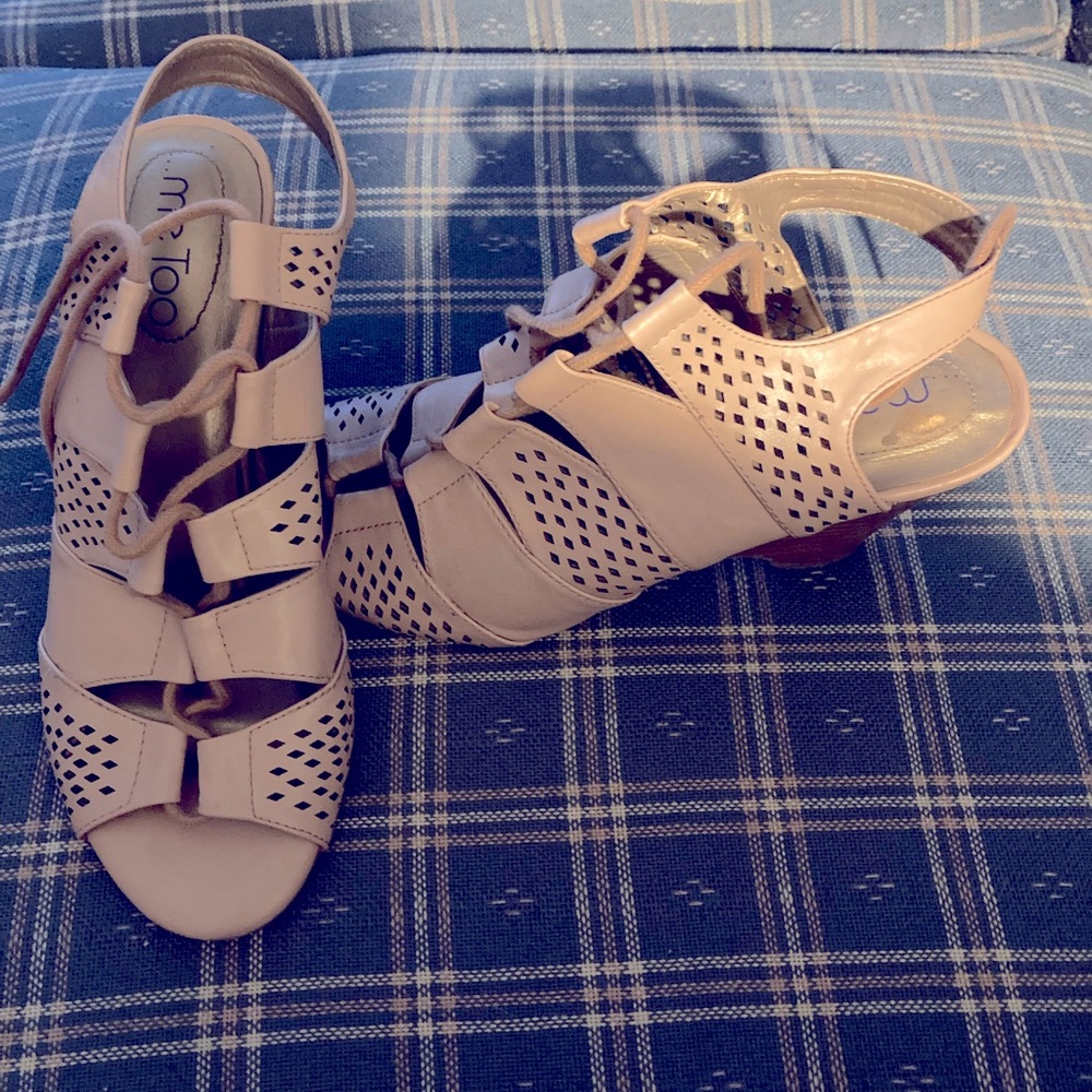 Lace up Wedge Sandals